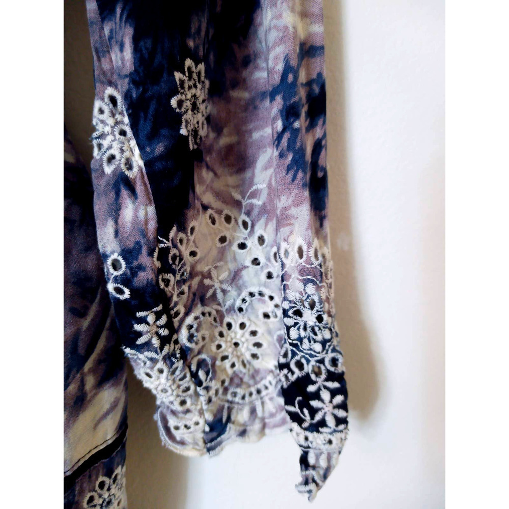NWOT Romeo and Juliet Couture Tie Dye Embroidered Tunic - Picture 7 of 10
